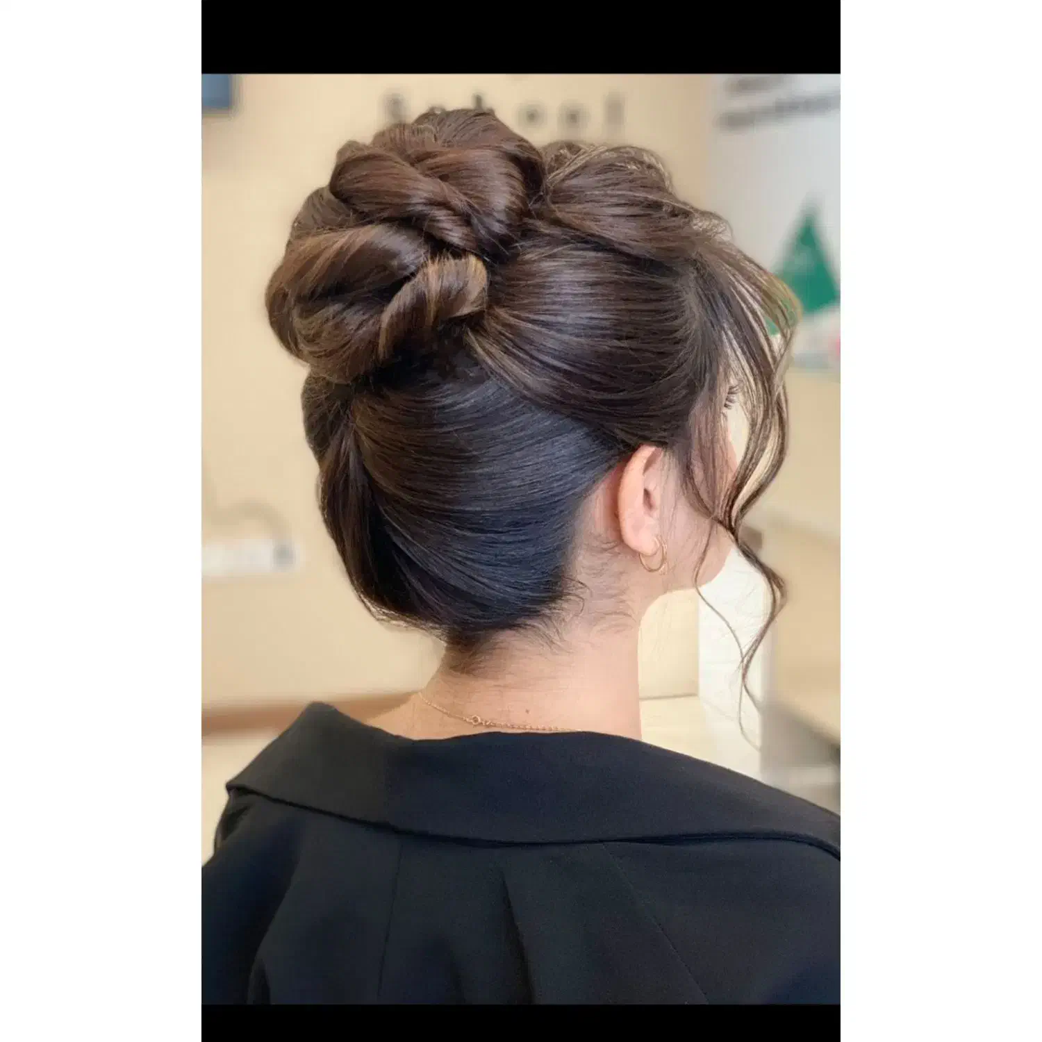 شنیون با تخفیف|خدمات آرایشگری و زیبایی|رشت, انصاری|دیوار