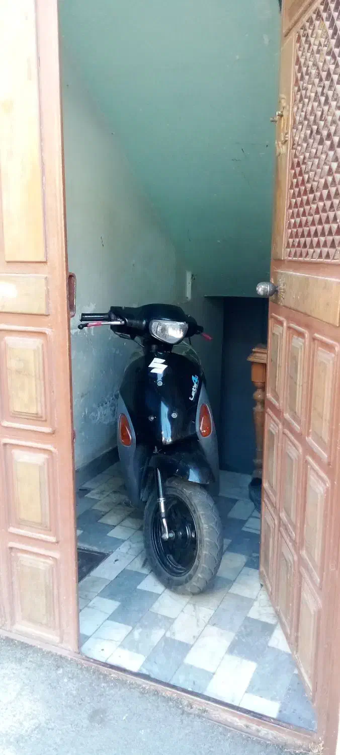 موتور پا کشتی سوزوکی لتس 4 مدل 1401|موتورسیکلت|تبریز, |دیوار