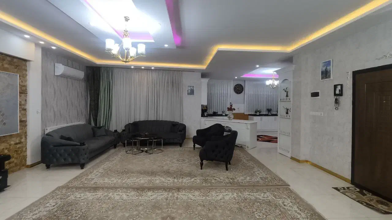 ۱۹۰مترلوکس/خوش نقشه/حاشیه بلوار شفا|فروش آپارتمان|مشهد, گلبرگ شمالی|دیوار