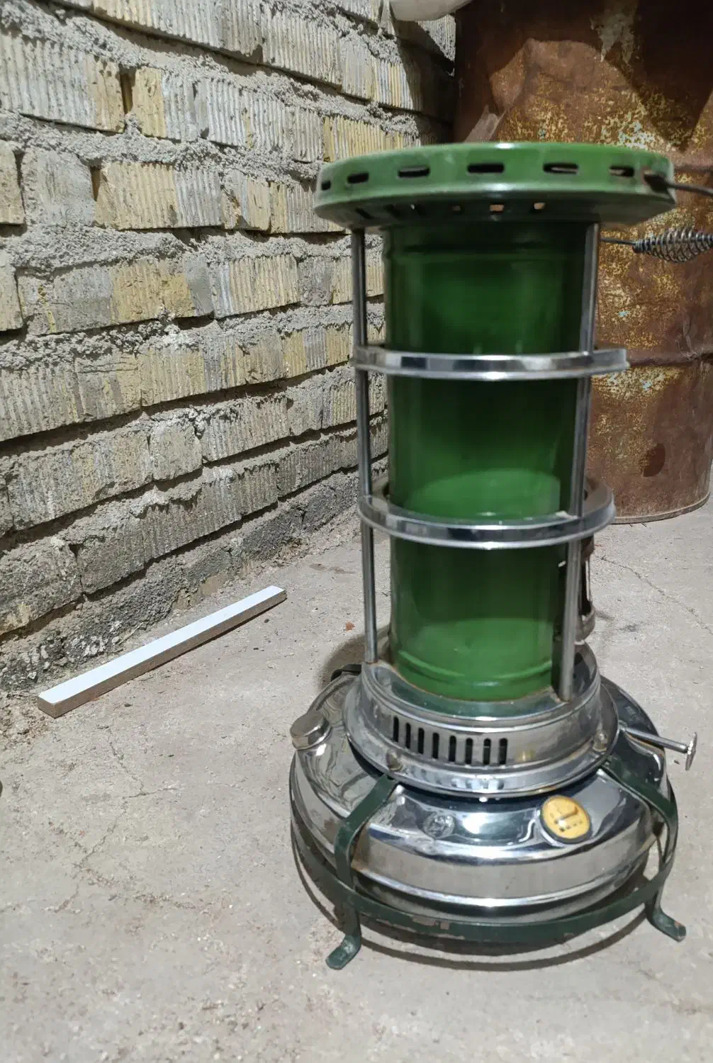 چراغ نفتی|بخاری، هیتر، شومینه|زرقان, |دیوار