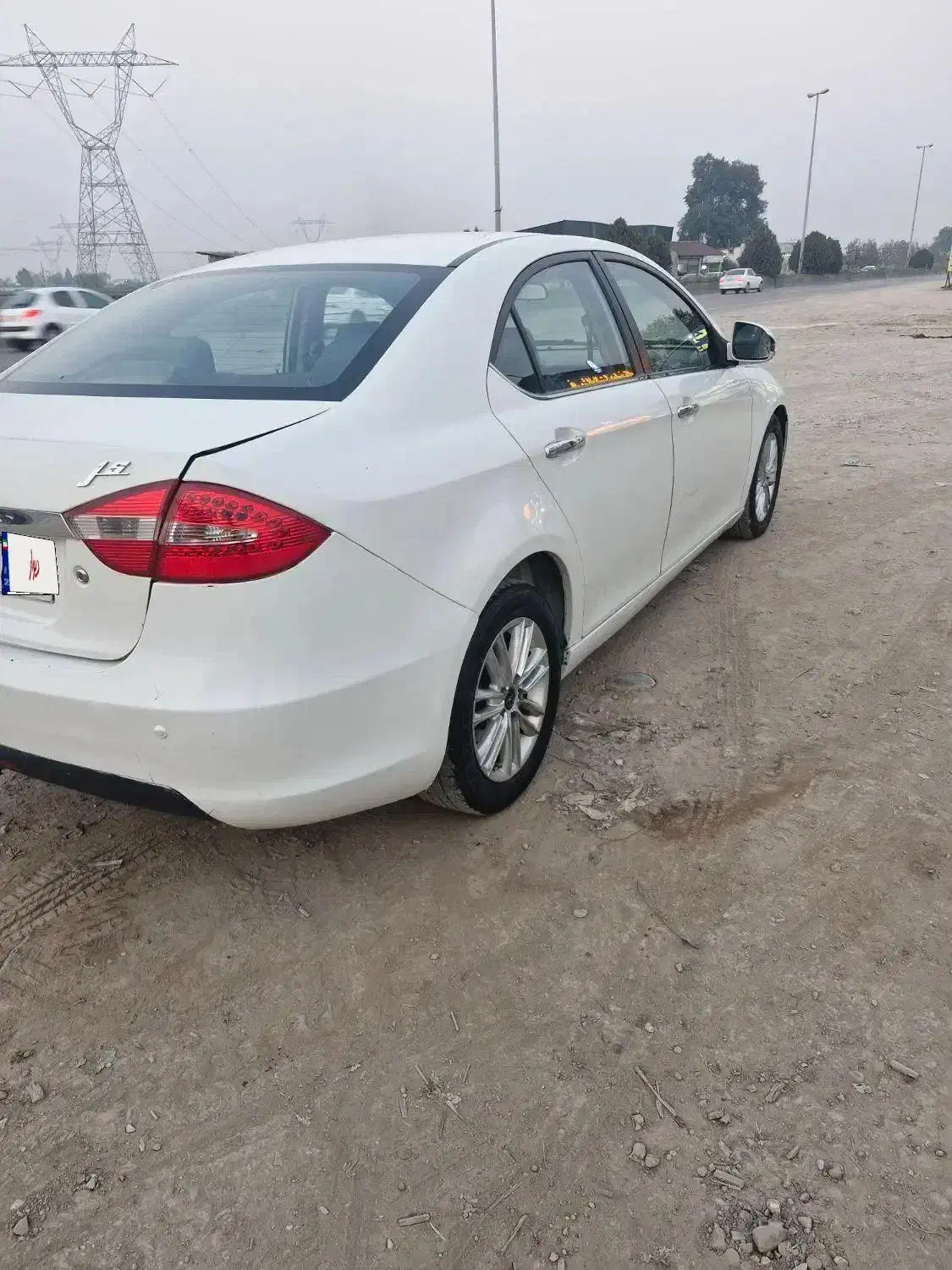 جک j5 اتومات ۱۸۰۰|خودرو سواری و وانت|ساری, |دیوار