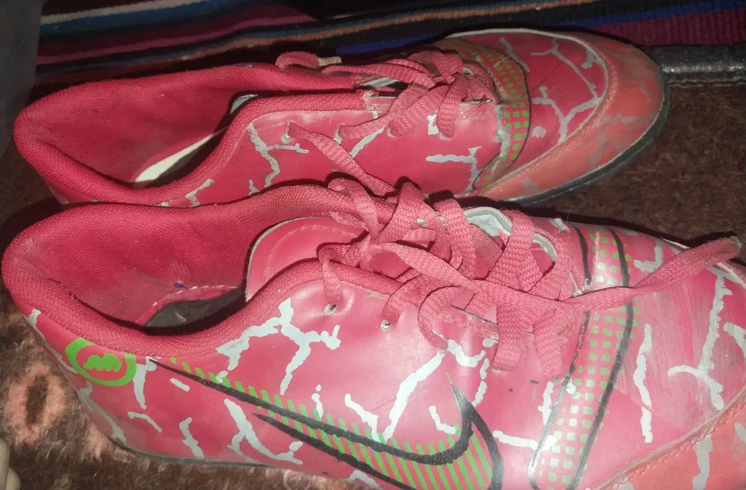 کفش فوتبالی میخی|کیف، کفش، کمربند|اردبیل, |دیوار