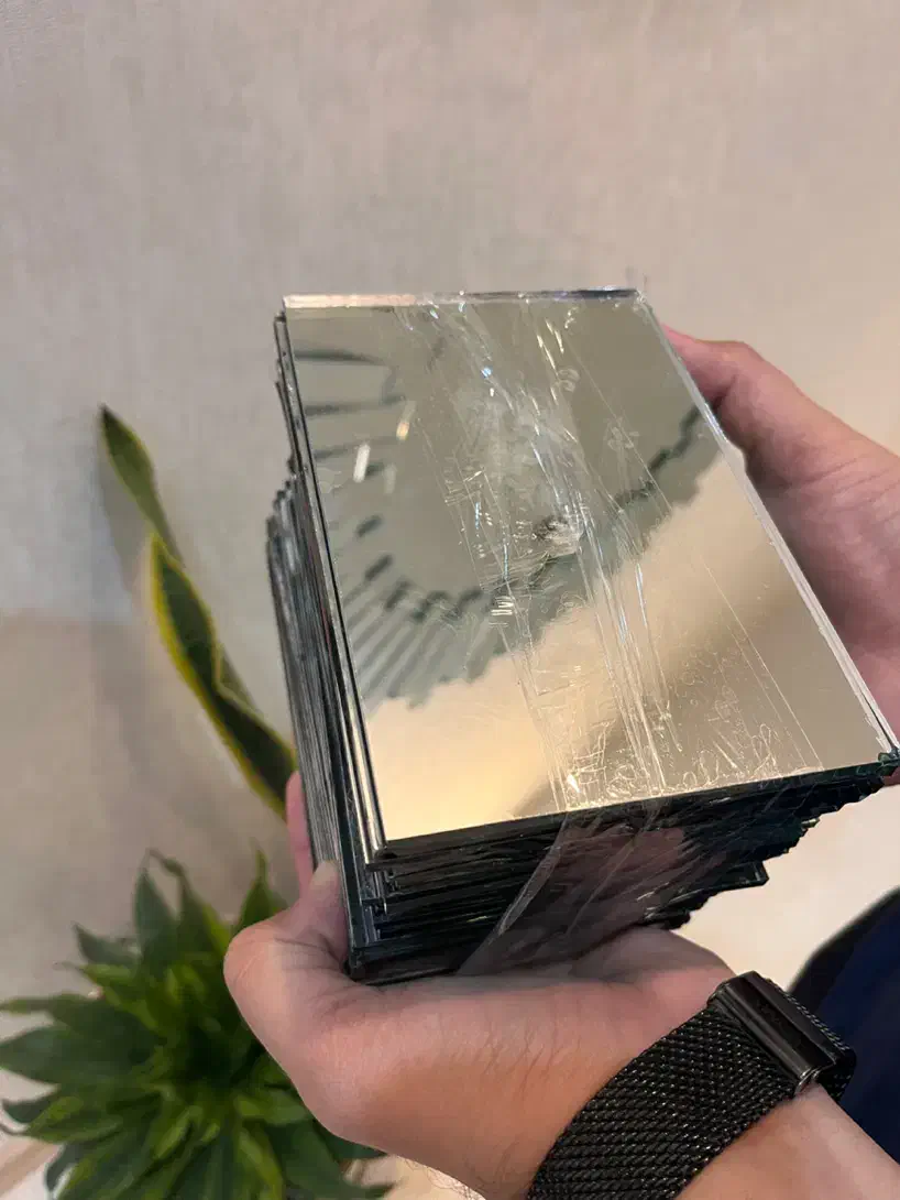 اینه|آینه|مشهد, راهنمایی|دیوار