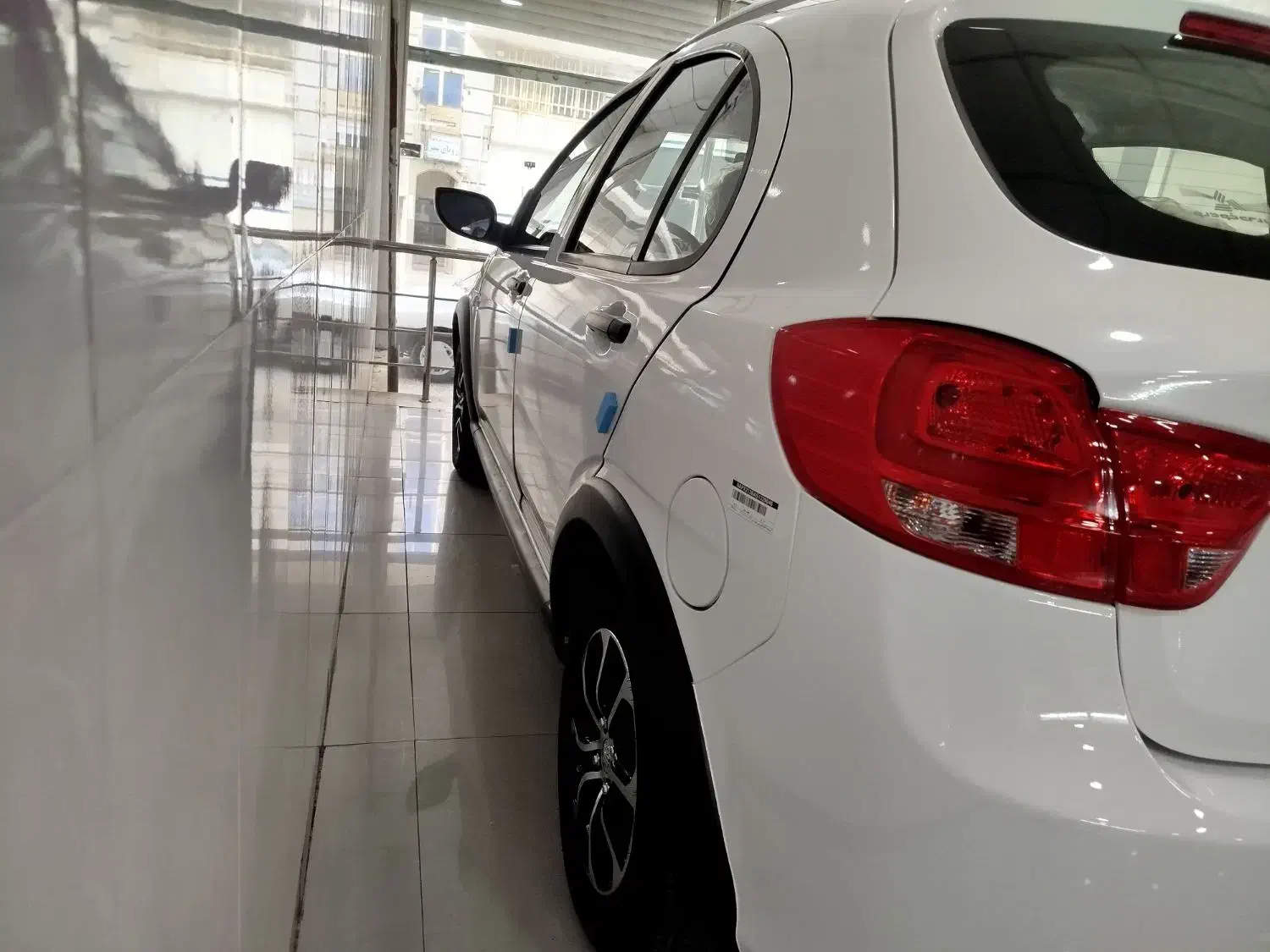 کوییک سفید قرمز|خودرو سواری و وانت|ورامین, ورامین|دیوار