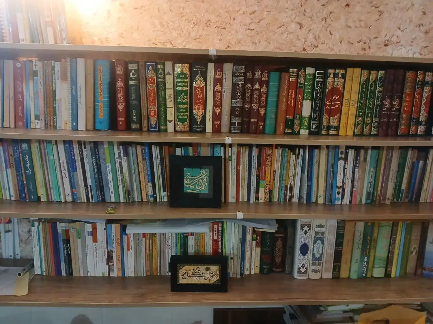 قفسه کتابخانه دیواری|کتابخانه، شلف، قفسه‌های دیواری|قم, سعادتی|دیوار