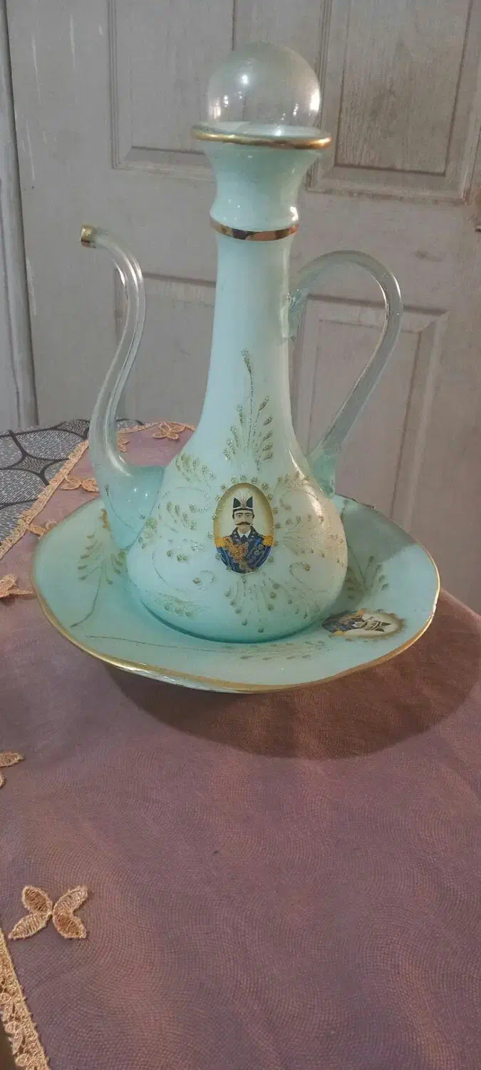 آفتابه لگن|کلکسیون اشیاء عتیقه|اصفهان, ناصرخسرو|دیوار