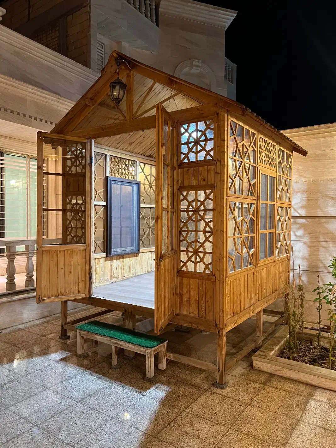 کلبه چوبی|مصالح و تجهیزات ساختمان|لار, |دیوار