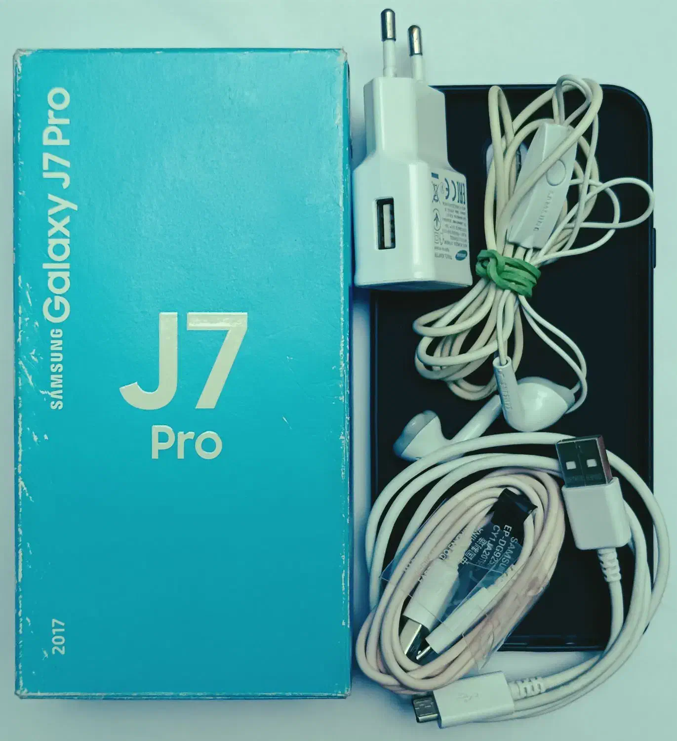 سامسونگ J7 PRO و پاور بانک و اسپیکر|موبایل|اصفهان, قائمیه|دیوار