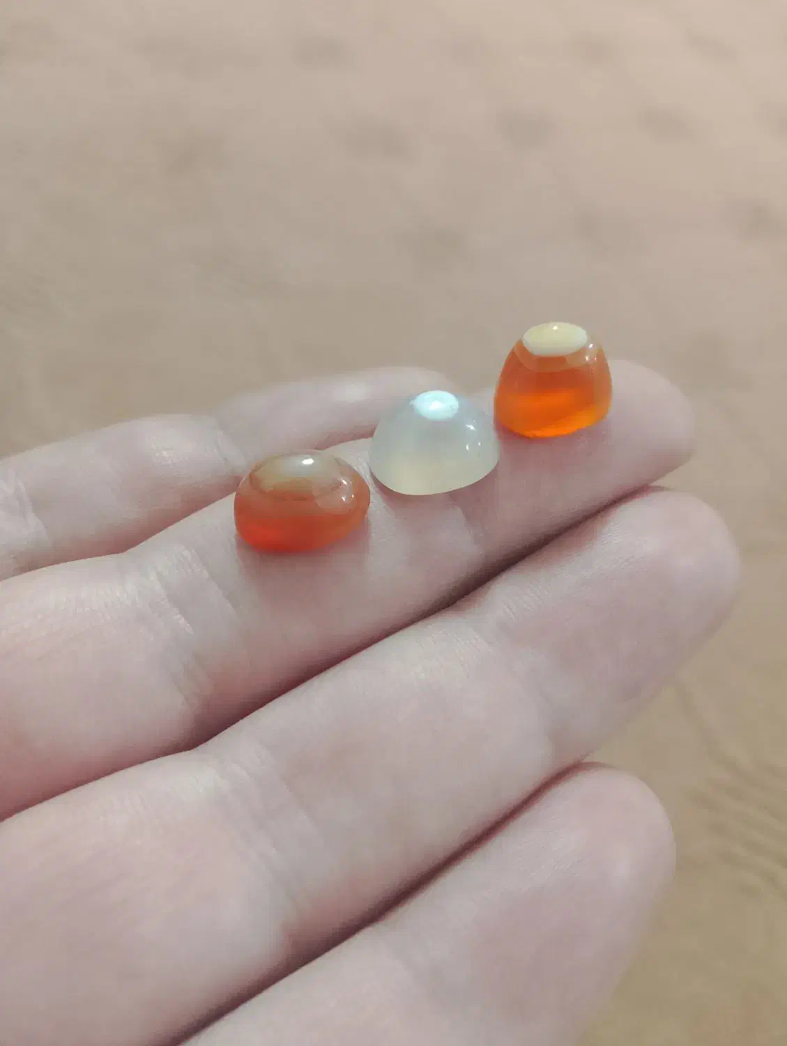 نگین انگشتر اصلی آگهی رو بخونید|جواهرات|قم, زنبیل آباد|دیوار