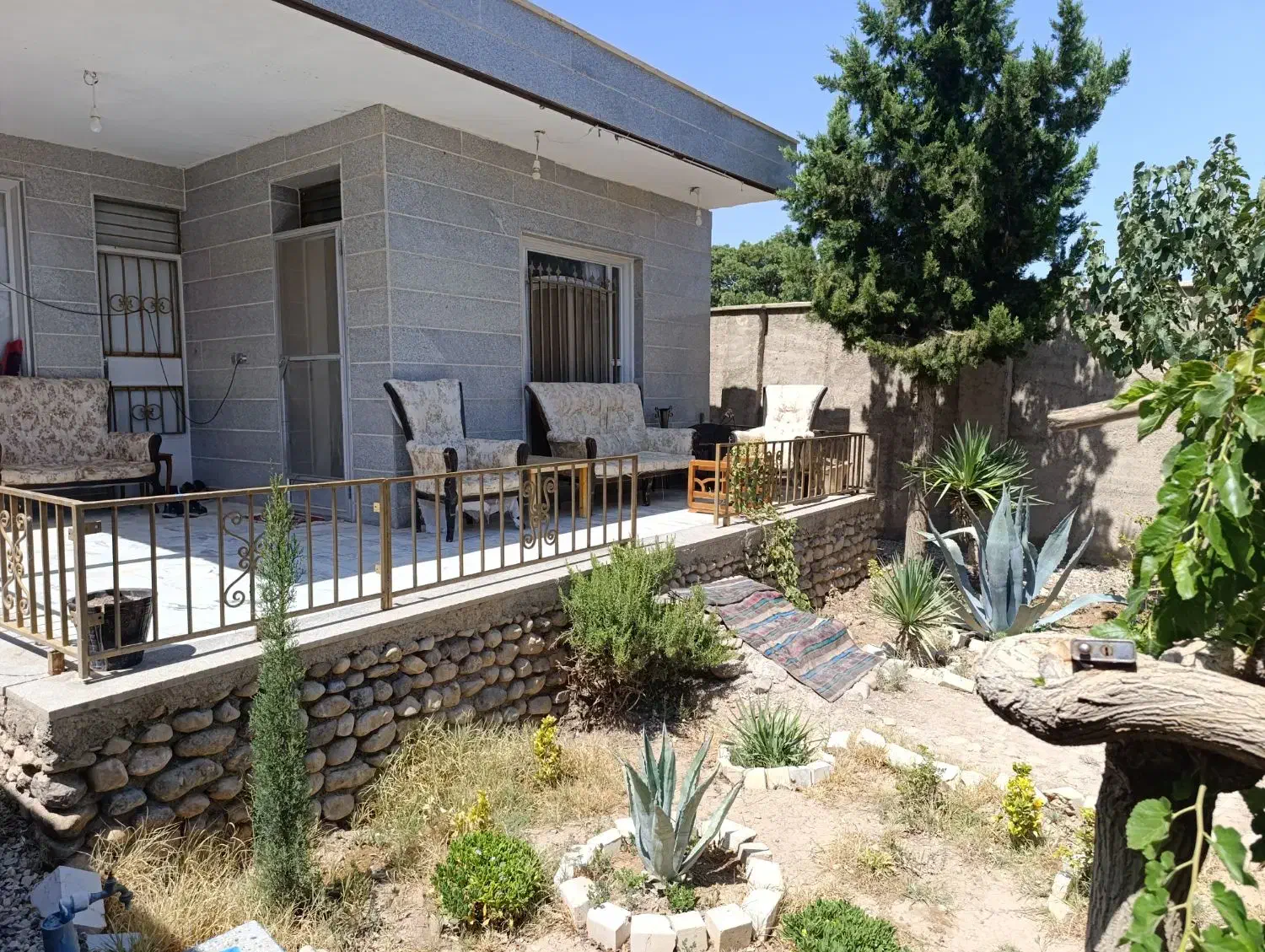 اجاره روزانه/هفتگی/ماهانه خانه باغ  باغچه69 متری|اجارهٔ کوتاه‌مدت آپارتمان و سوئیت|دامغان, |دیوار