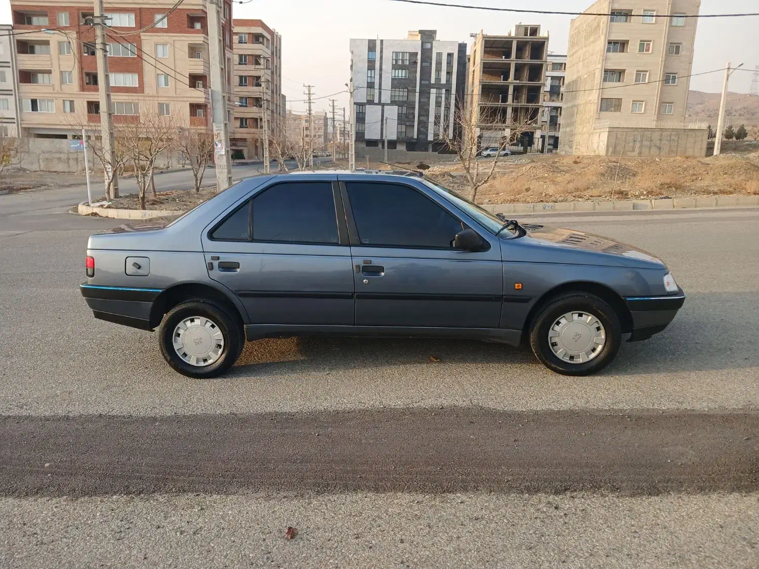 پژو 405 مدل 97 بی رنگ|خودرو سواری و وانت|کرج, باغستان|دیوار