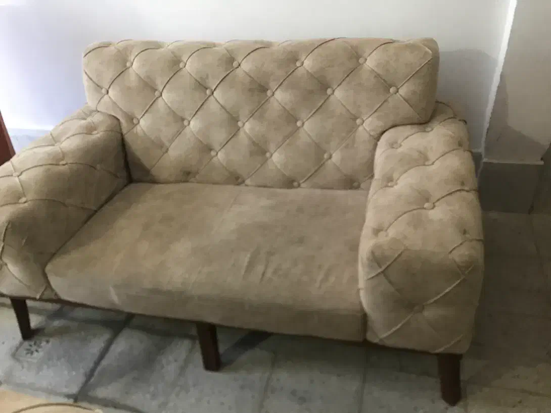 مبلمان راحتی طرح چستر|مبلمان خانگی و میز عسلی|الیگودرز, |دیوار