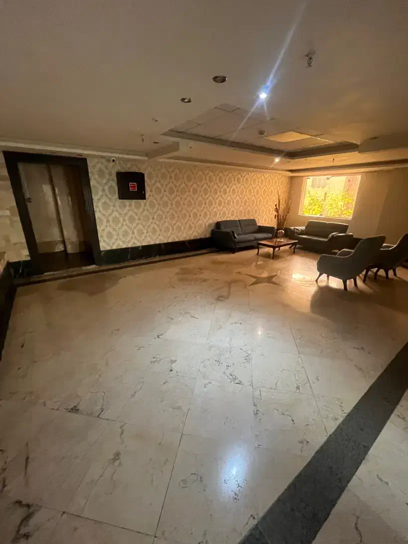 ۱۳۰ متر ۳ خواب ۶ ساله / پونک فکوری