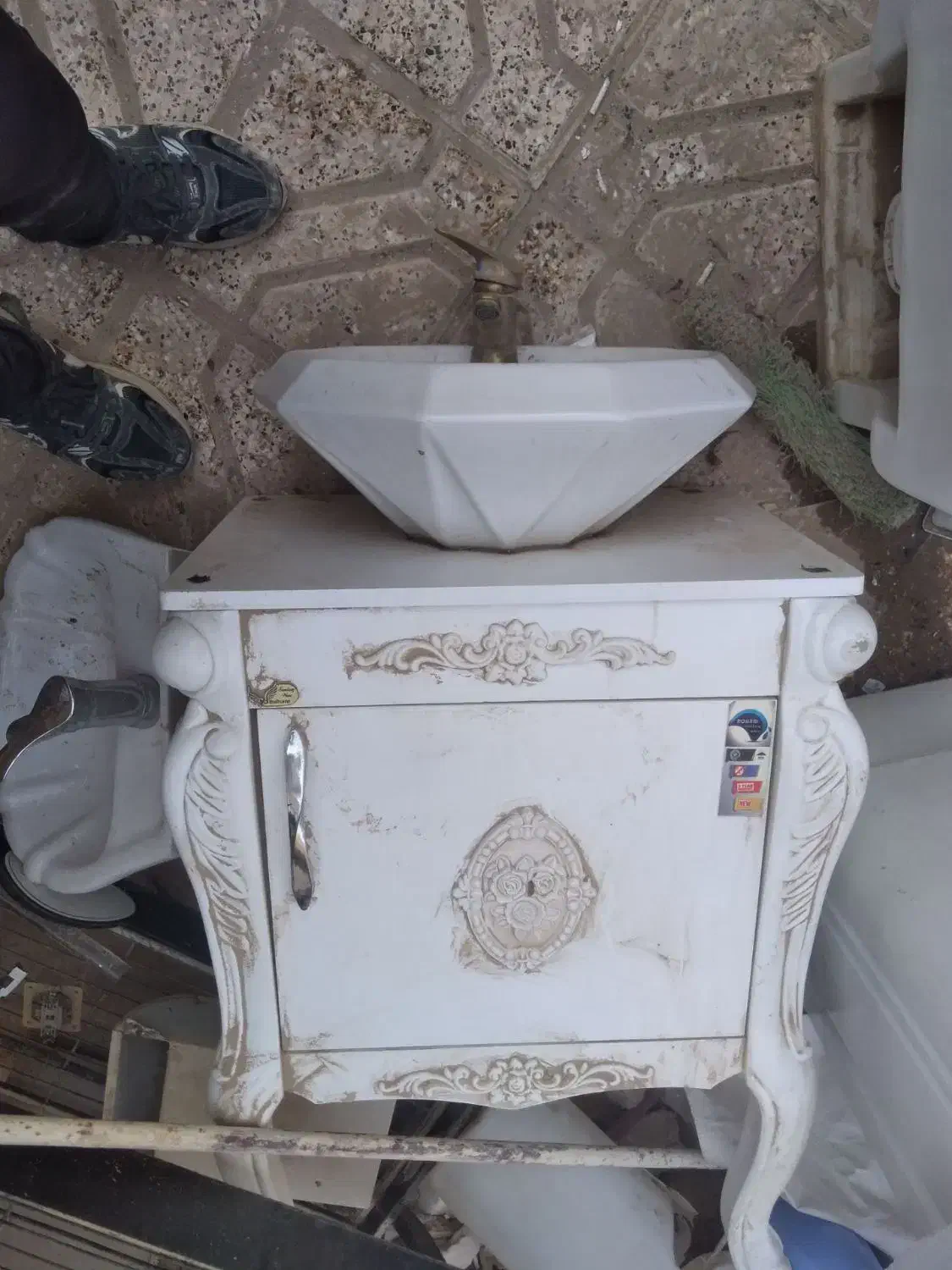 دستشور و در بالکن|لوازم سرویس بهداشتی|مشهد, خواجه ربیع|دیوار