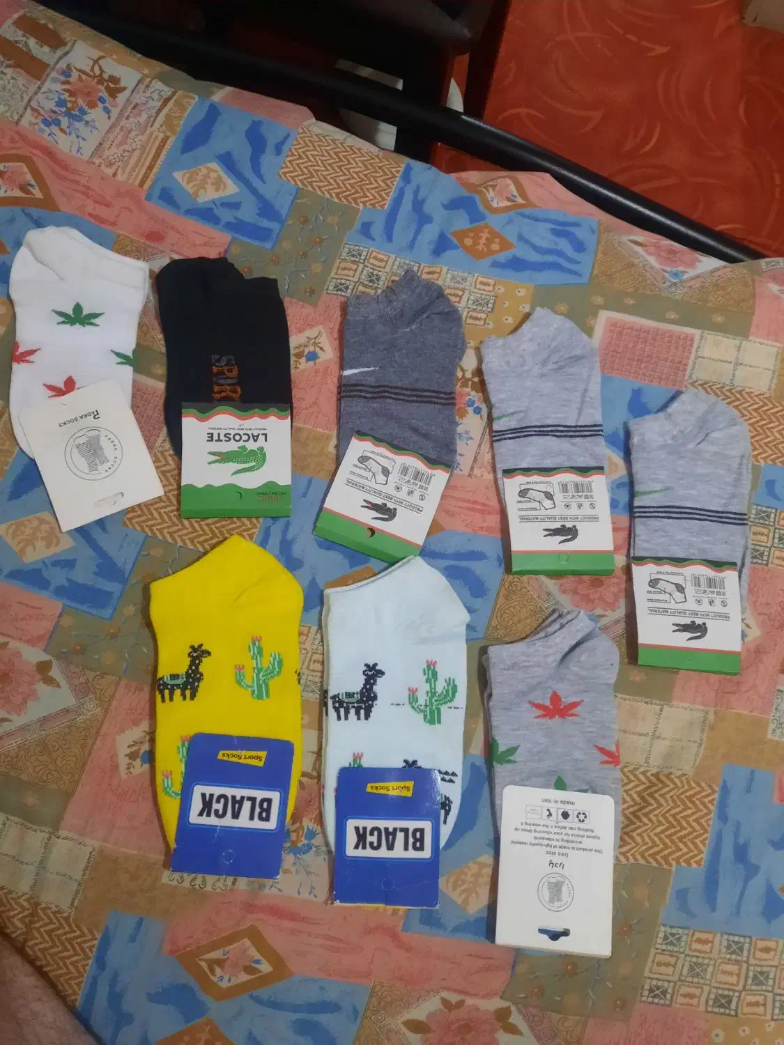 جوراب زنانه و دخترونه|لباس|رشت, استقامت ۲|دیوار