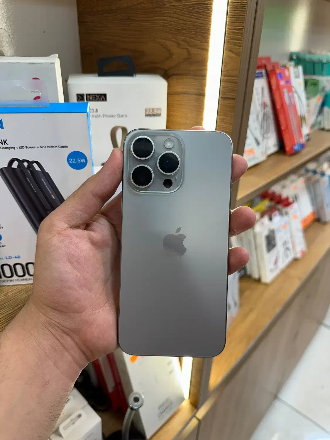 15 pro max|موبایل|کرج, باغستان|دیوار