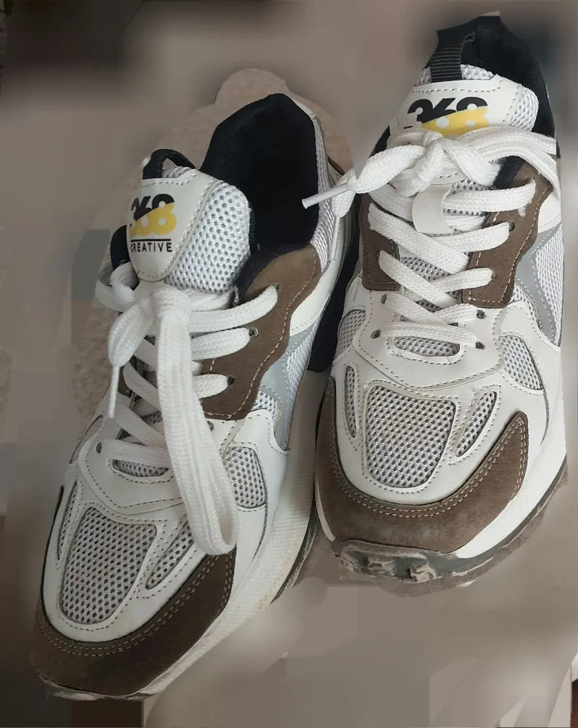 کفش|کیف، کفش، کمربند|نیشابور, شهرک ولیعصر|دیوار