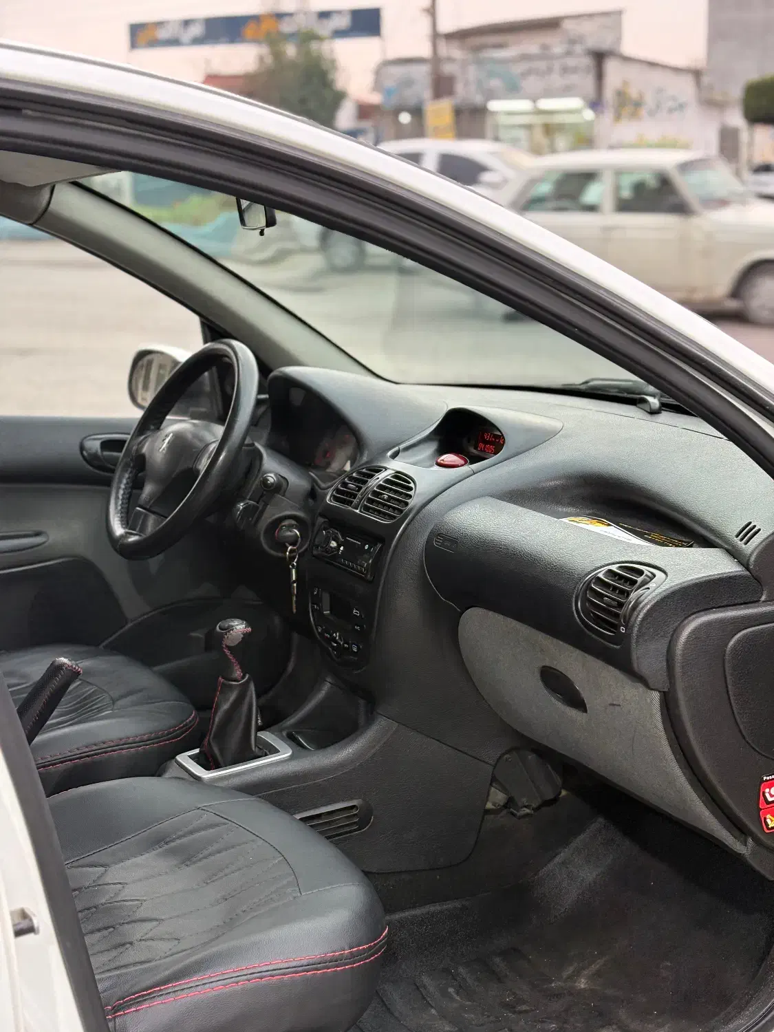 پژو ۲۰۶ SD مدل ۹۹ V8|خودرو سواری و وانت|محمودآباد, |دیوار