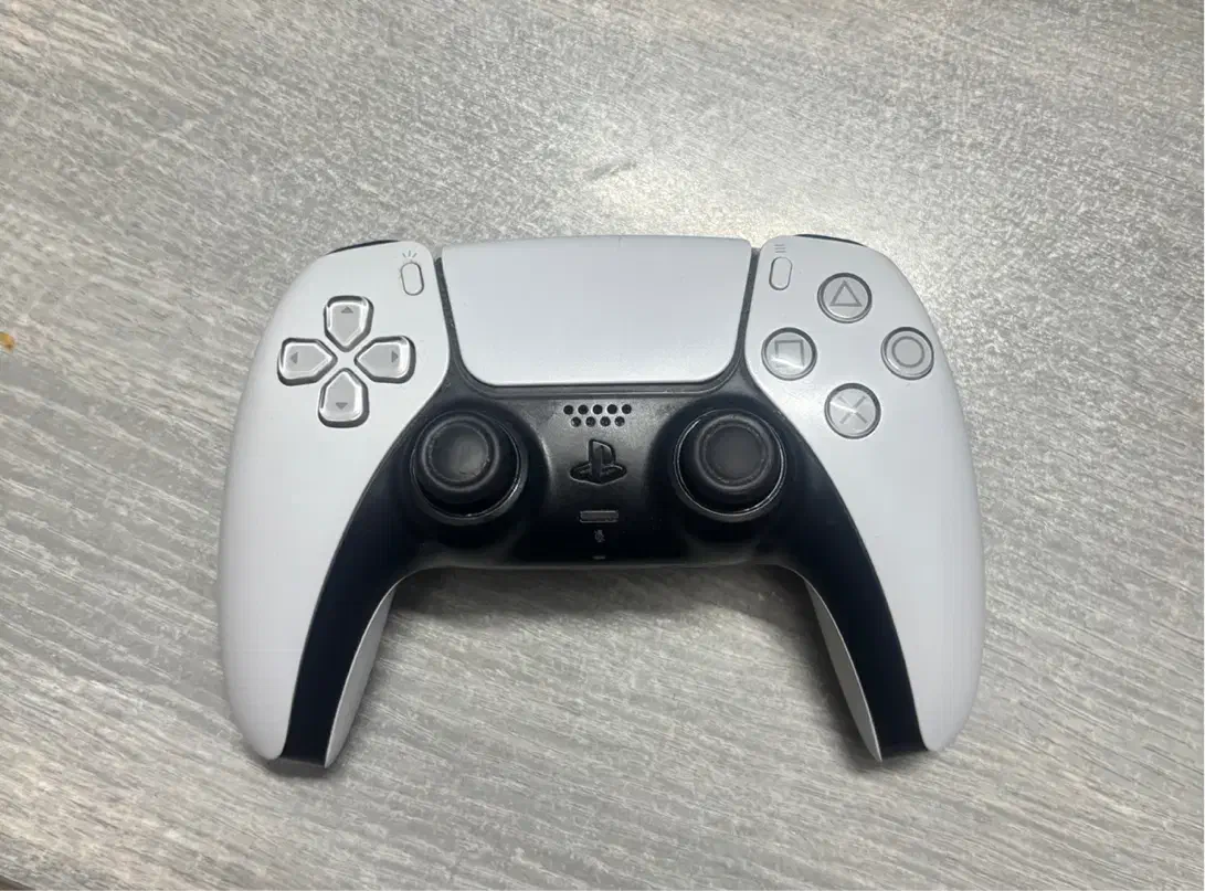 دسته ps5 کار کرده|کنسول، بازی ویدئویی و آنلاین|اصفهان, پروین|دیوار