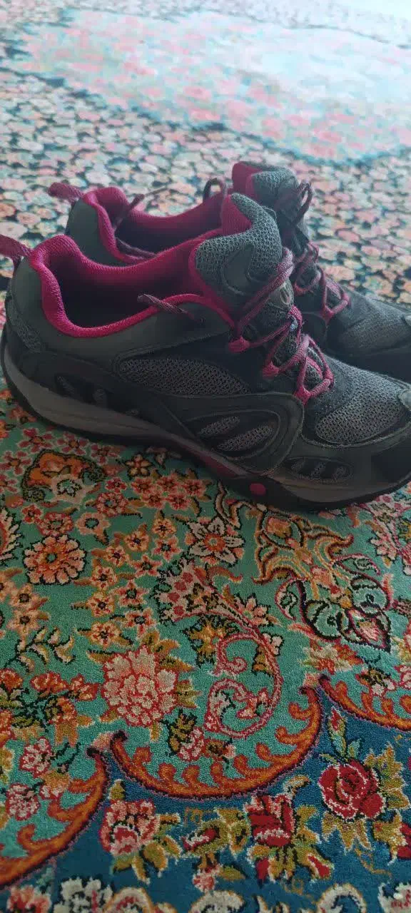 کفش اصلی mereell|کیف، کفش، کمربند|همدان, |دیوار