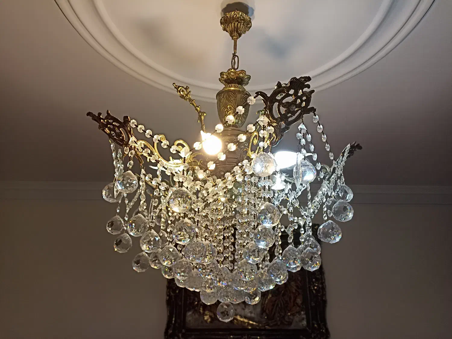 سه عدد لوستر برنز|لوستر و چراغ آویز|شهریار, کرد امیر|دیوار