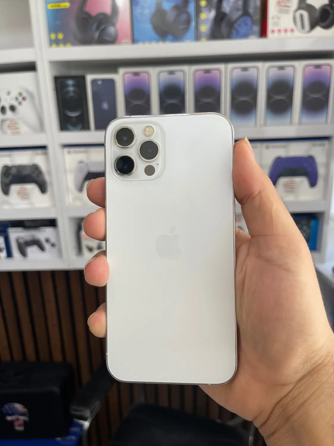 ایفون 12 pro|موبایل|بوشهر, |دیوار