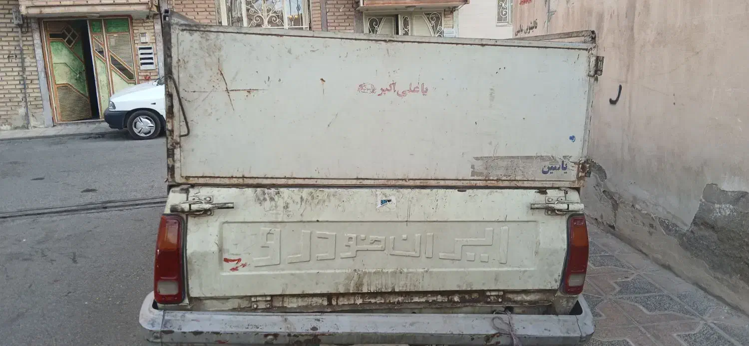 وانت مدل ۹۳|خودرو سواری و وانت|اسلام‌شهر, شهرک احمدیه|دیوار