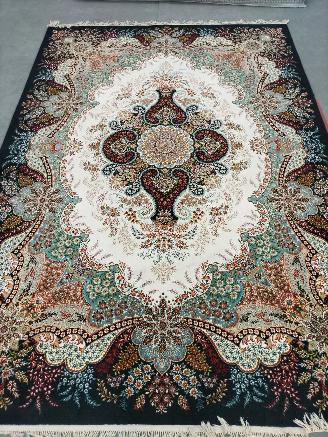 9 متری|فرش|قم, علی آباد|دیوار