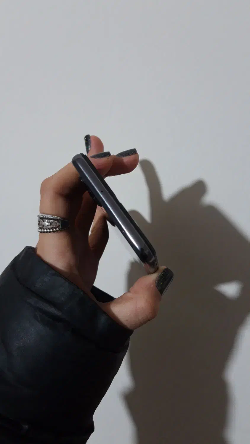 گوشی a 32|موبایل|مرند, |دیوار