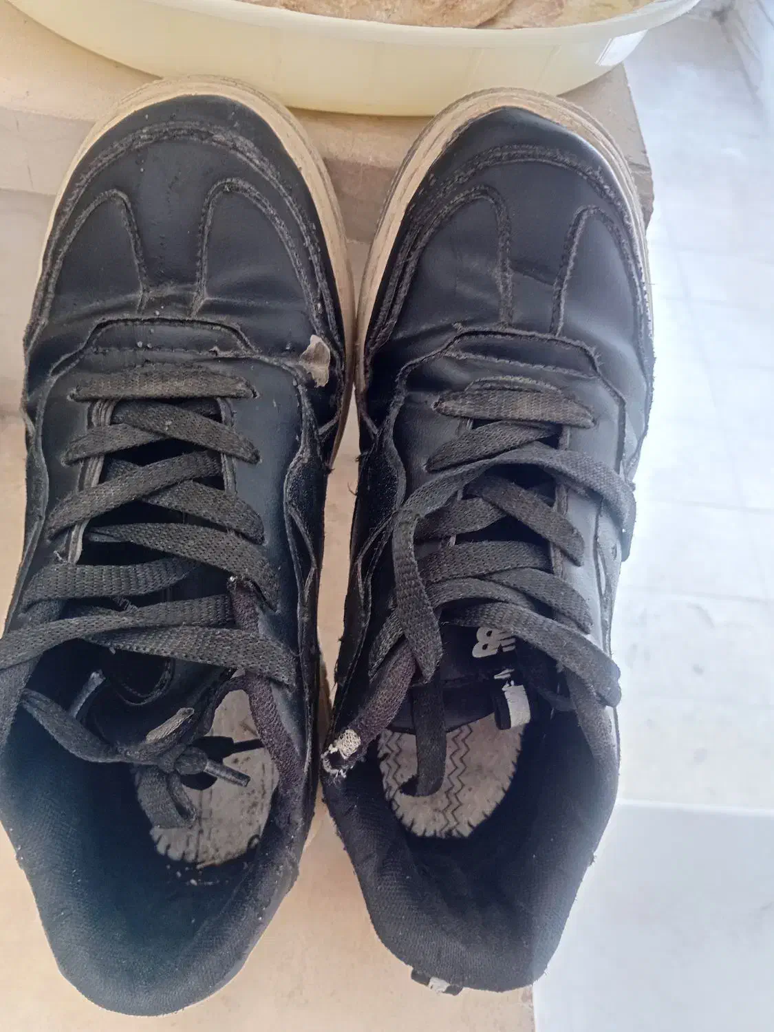 کفش|کیف، کفش، کمربند|بیرجند, |دیوار