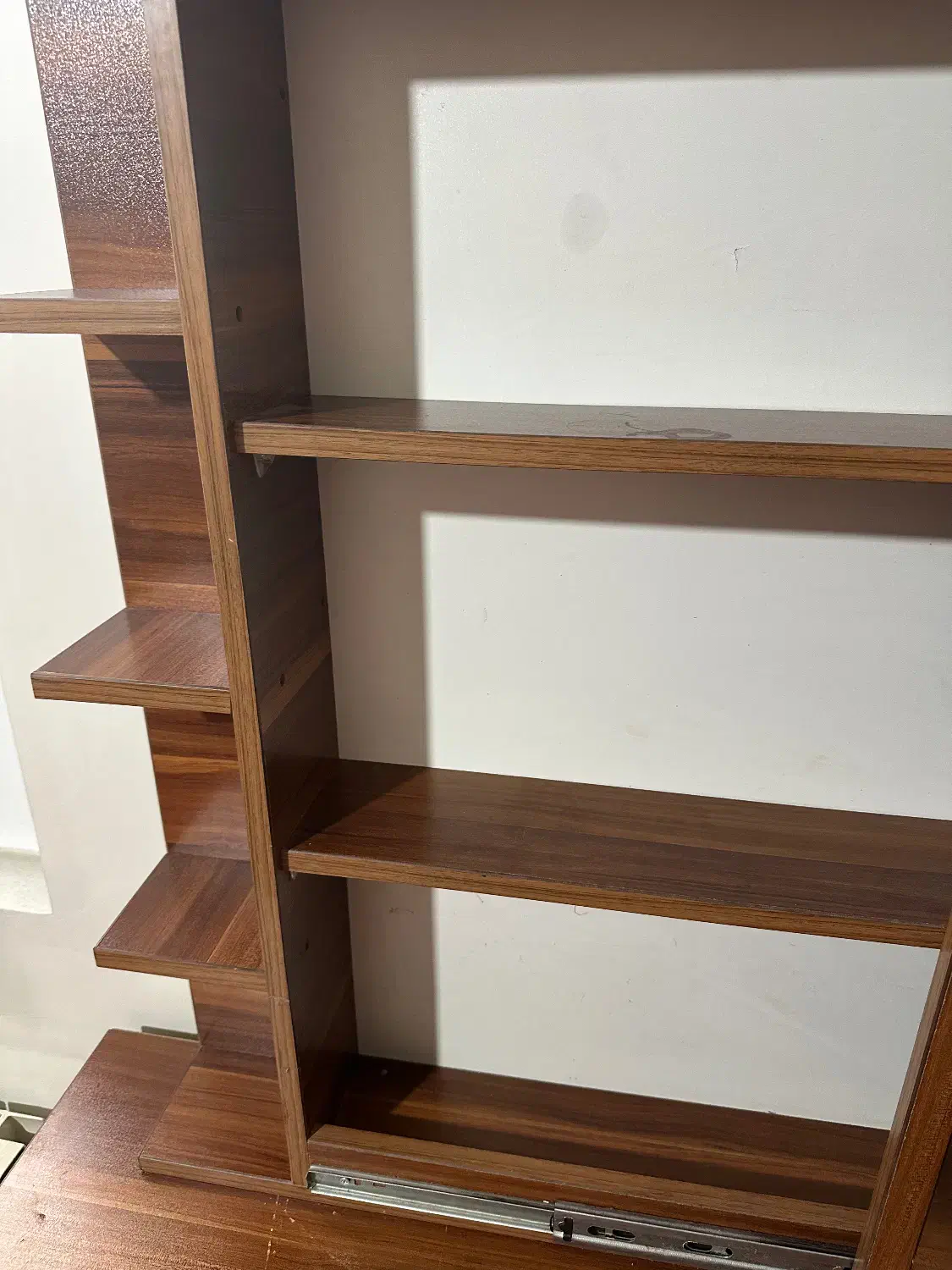 دراور و آینه به همراه میز تحریر|تخت و سرویس خواب|تهران, آشتیانی|دیوار