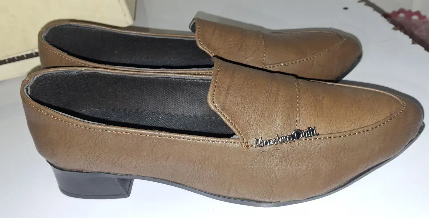 کفش رسمی|کیف، کفش، کمربند|بندر گناوه, |دیوار