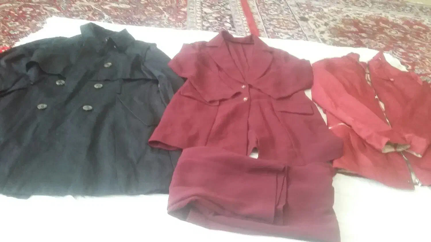 بارونی|لباس|گلبهار, نوبهار|دیوار