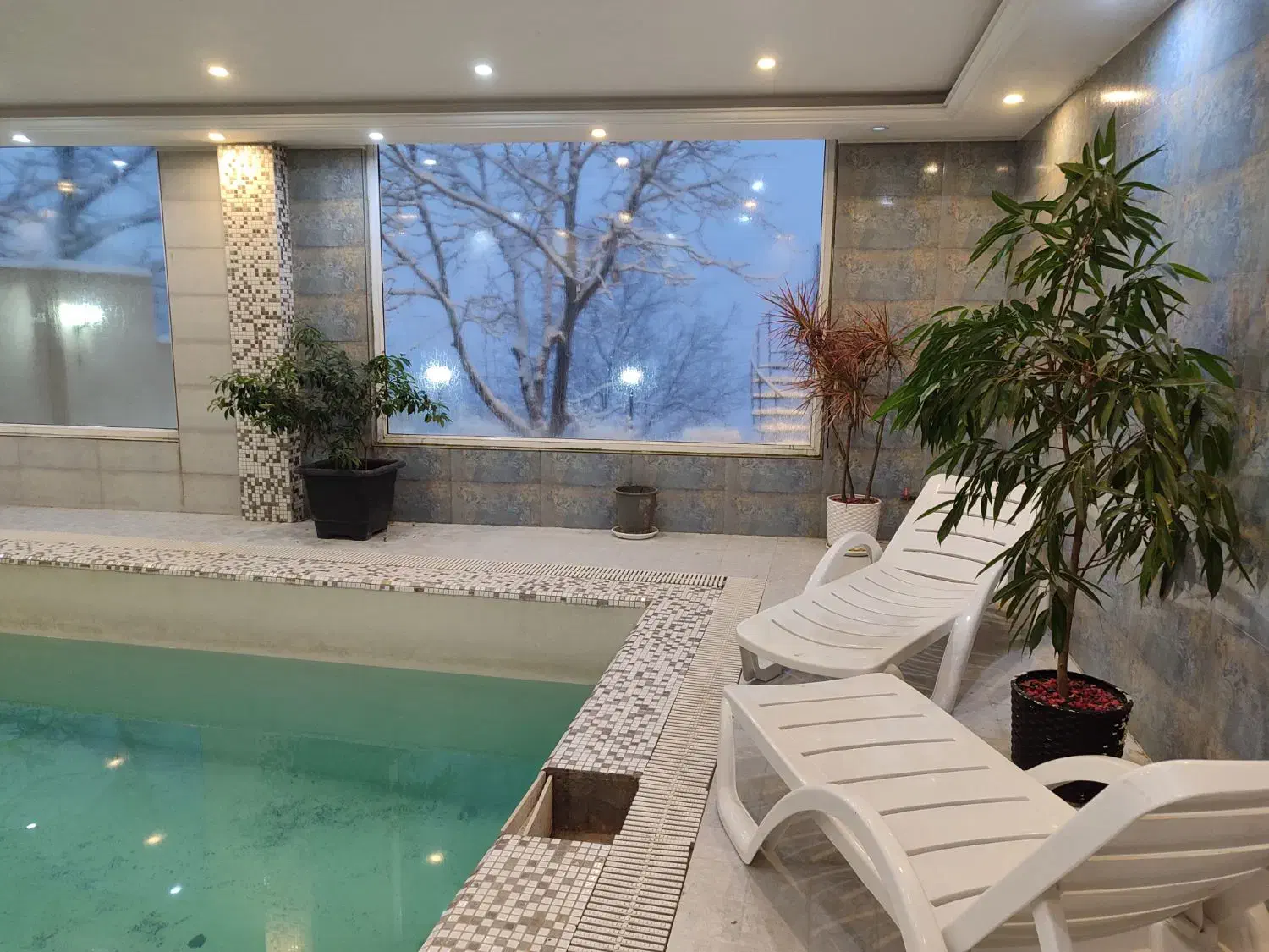 اجاره روزانه ویلا استخر سرپوشیده ،ایرهاکی|اجارهٔ کوتاهمدت ویلا و باغ|فشم, |دیوار