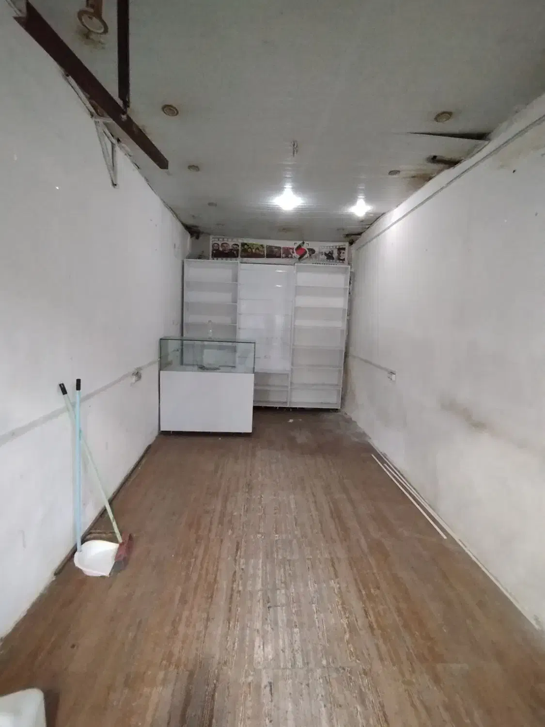 رهن و اجاره 24 متری / مرکز شهر /آماده تحویل|اجارهٔ مغازه و غرفه|یاسوج, |دیوار