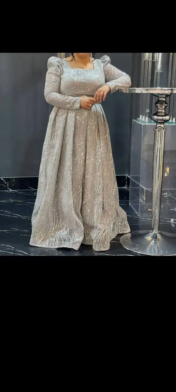 لباس مجلسی|لباس|رامیان, |دیوار