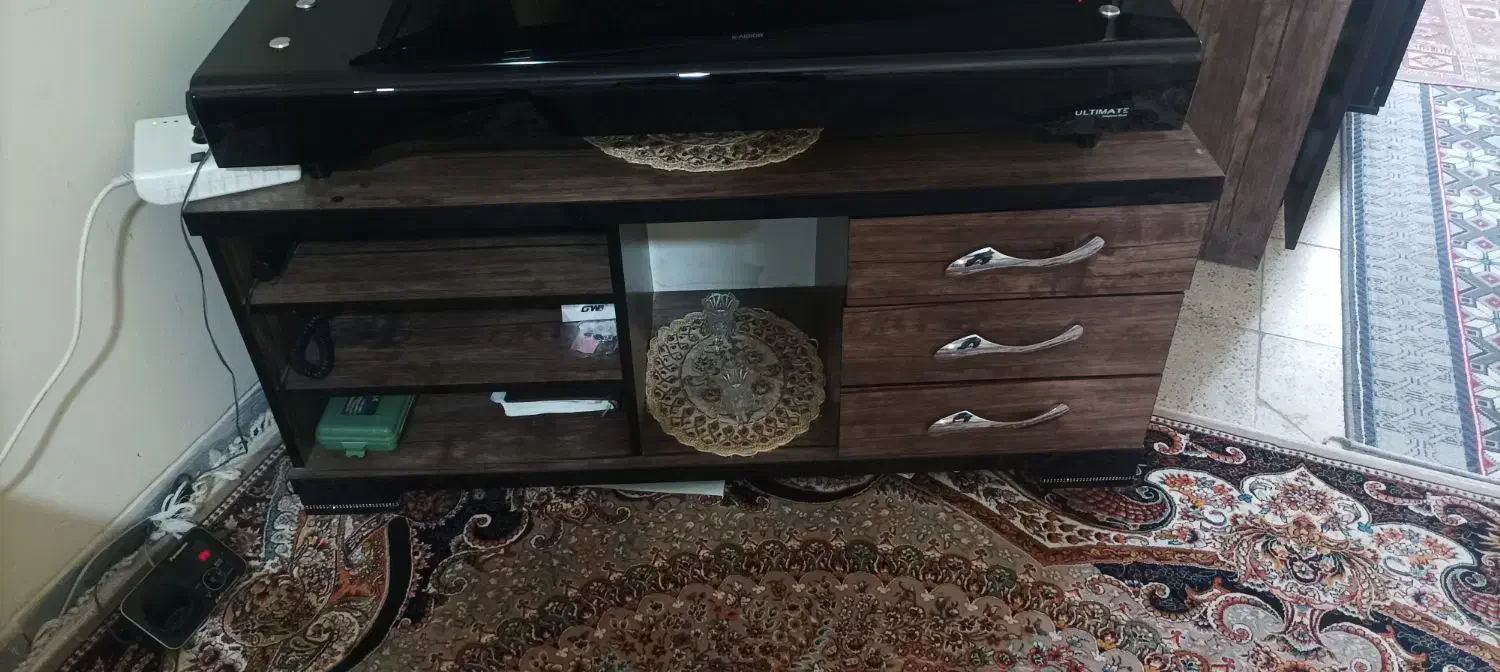 میز تلویزیون|میز تلویزیون|رباطکریم, رباطکریم|دیوار