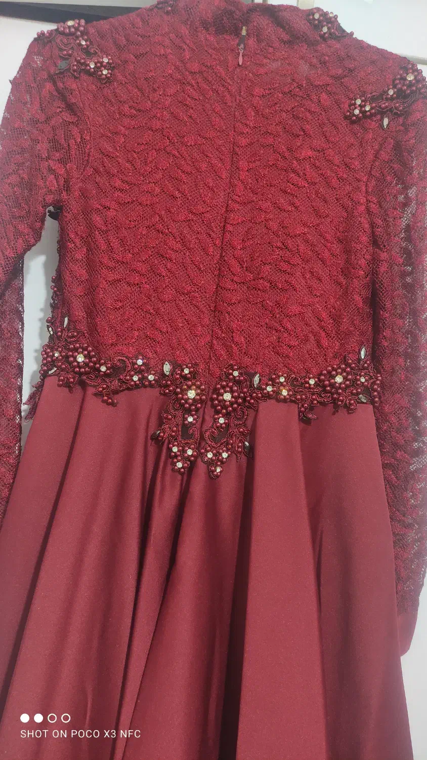 لباس مجلسی|لباس|شیراز, گود خزینه|دیوار