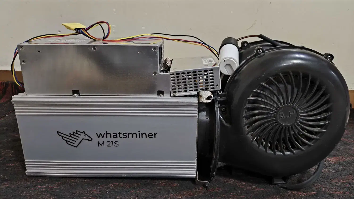 تعدادی ماینر بیت کوین m21 58‌Th قانونی|قطعات و لوازم جانبی رایانه|یزد, |دیوار