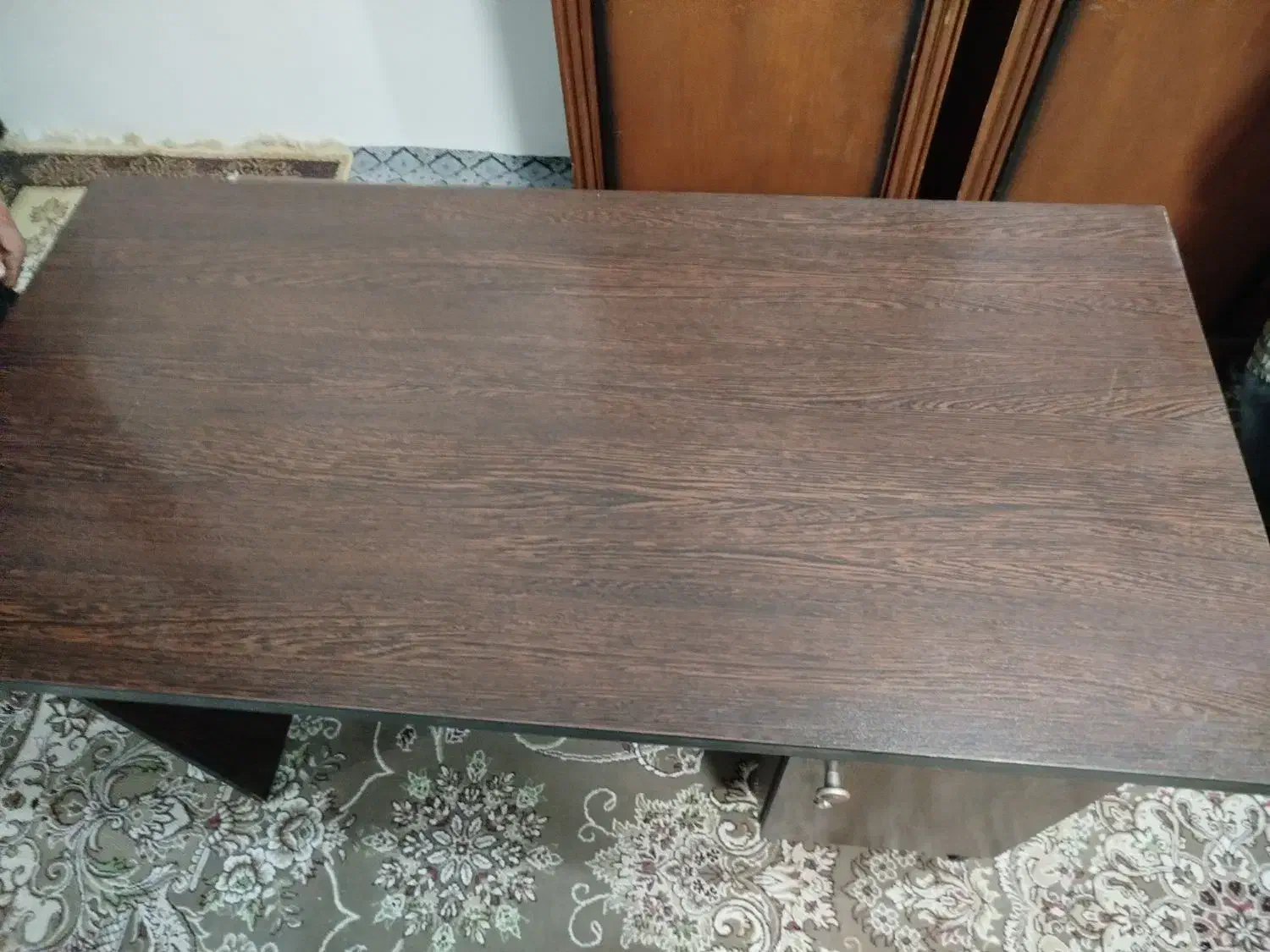 میز تحریر|میز تحریر و کامپیوتر|تربت‌حیدریه, میدان مرکزی|دیوار