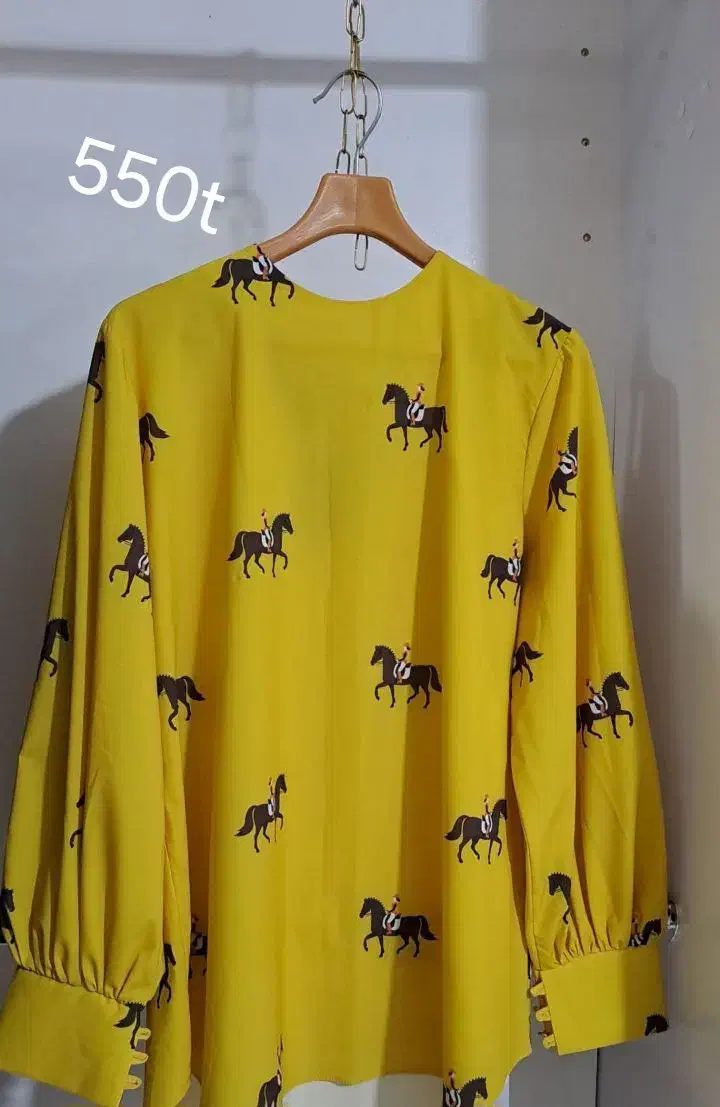 شومیز مجلسی ومانتو|لباس|شیروان (خراسان), |دیوار