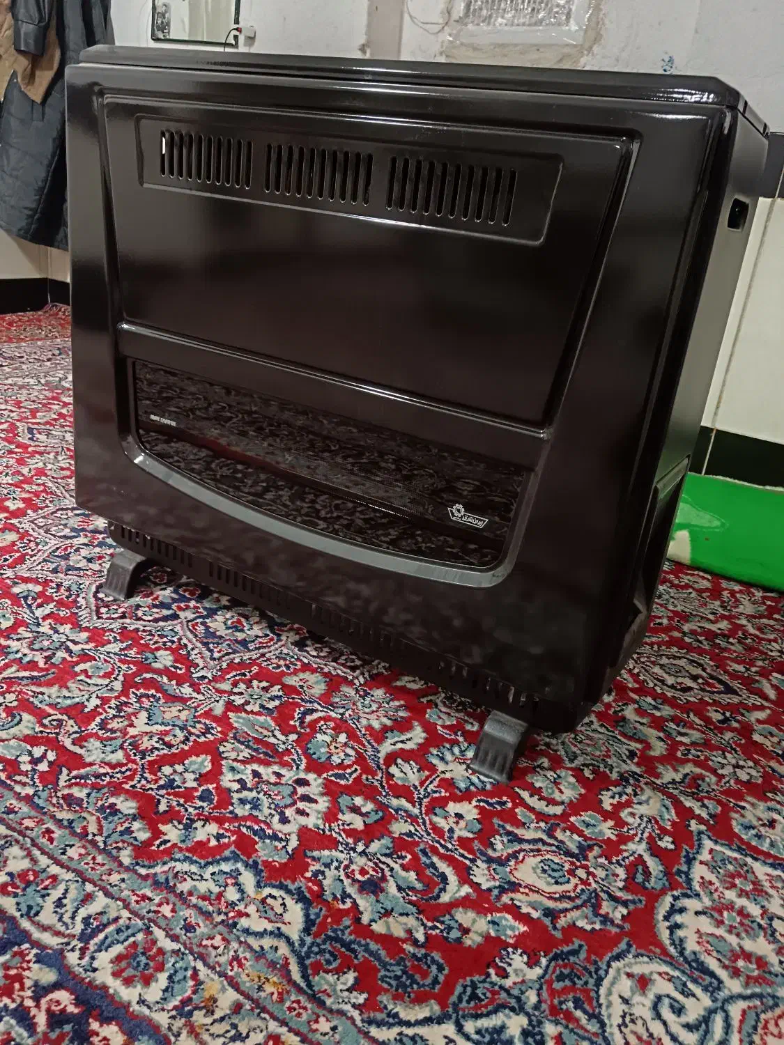 بخاری نو هنوز استفاد نشود قیمت 6ملیون|بخاری، هیتر، شومینه|تربتحیدریه, سرمحله|دیوار