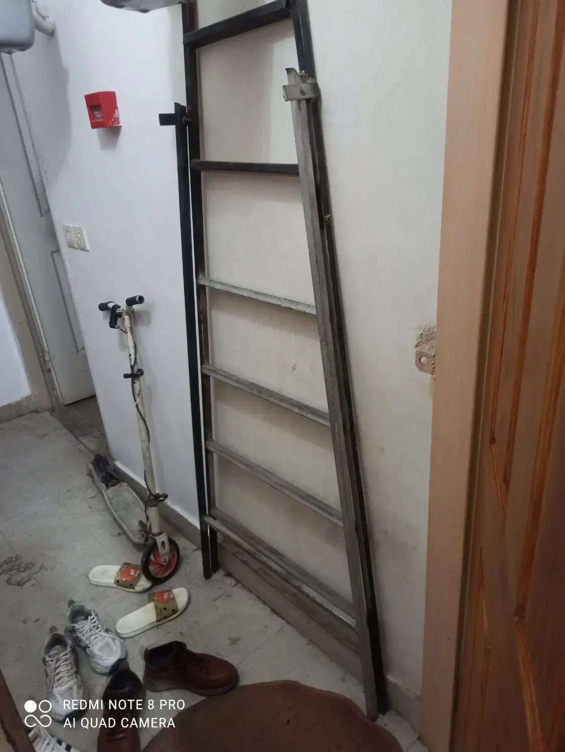 نربان تاشو آهنی|ابزارآلات|تبریز, |دیوار