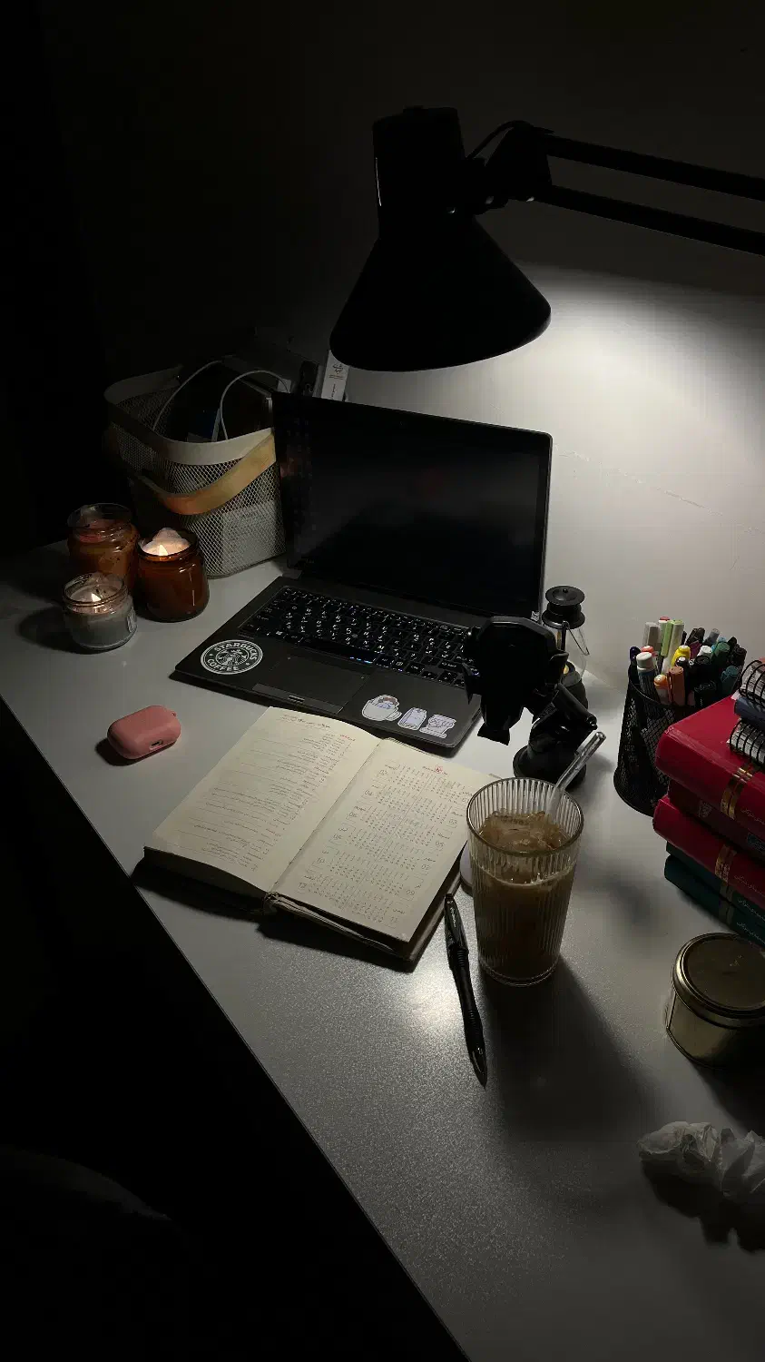 سناریو نویس هستم|خدمات رایانه‌ای و موبایل|قم, بنیاد|دیوار