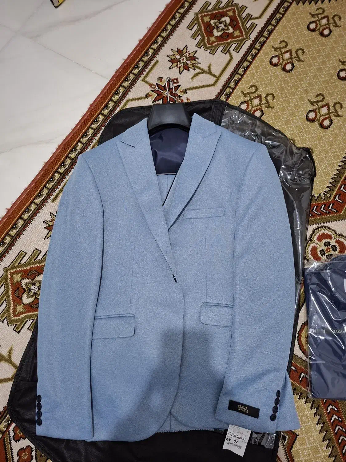 کت و شلوار به همراه جلیقه ،کمربند و پیراهن|لباس|رشت, تازه آباد|دیوار