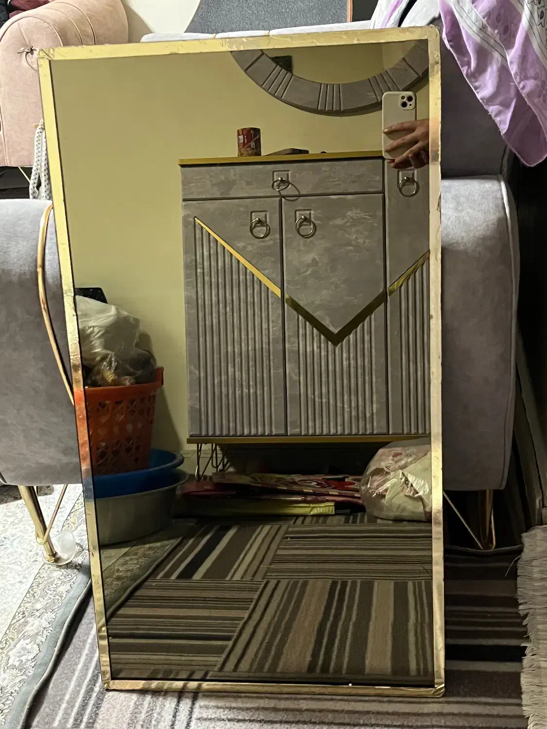 اینه|آینه|بومهن, |دیوار