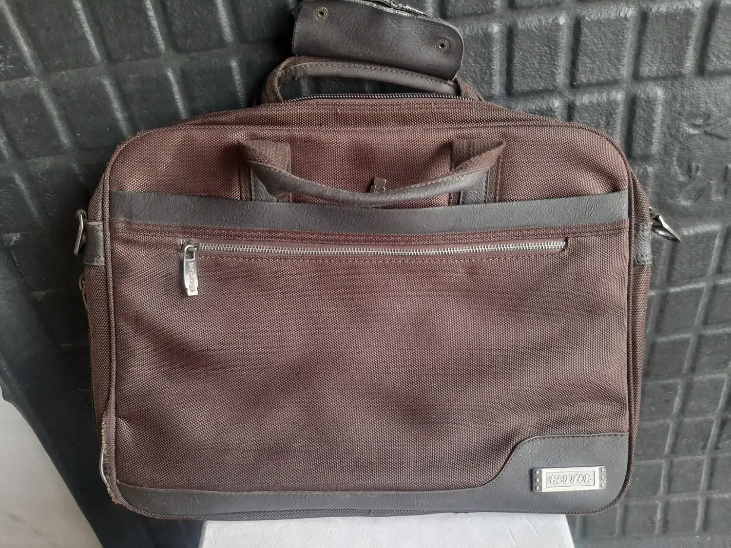 کیف کارمندی|کیف، کفش، کمربند|اراک, |دیوار