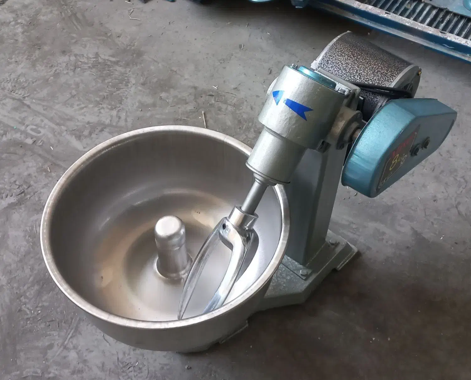 نیروی کار ماهر یا نیمه ماهر یا بازنشسته فنی کار|استخدام صنعتی، فنی، مهندسی|نجفآباد, شهرک صنعتی منتظریه|دیوار