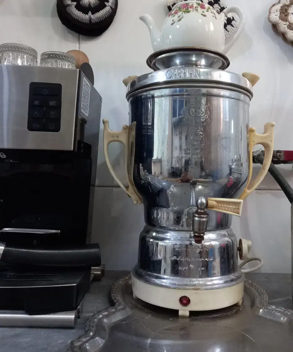 سماور برقی و پایه دیواری تی وی|تلویزیون و پروژکتور|مریوان, |دیوار