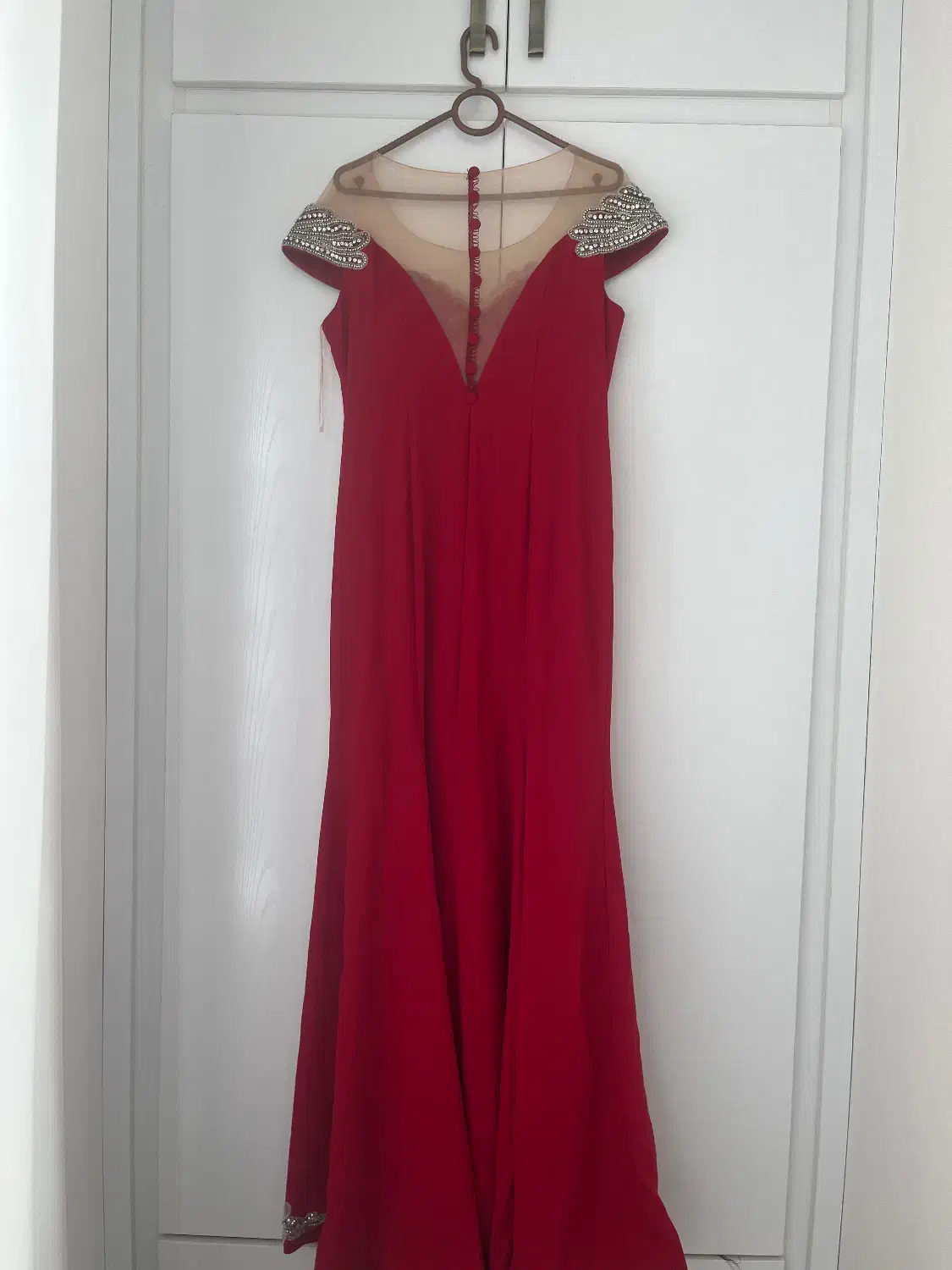 لباس مجلسی|لباس|بم, |دیوار